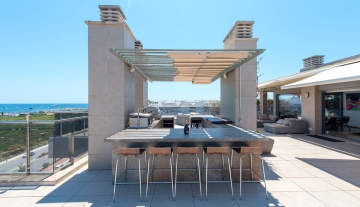 Resa estates Ibiza penthouse 3 bedrooms for sale 2021 real estate views sea Botafoch roof terrace 2.jpg